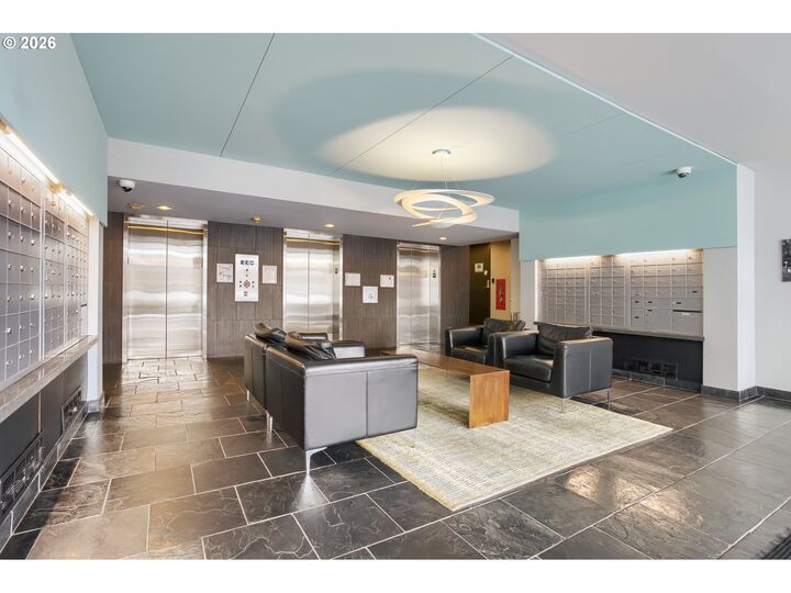 Property Photo:  111 SW Harrison St 4G  OR 97201 