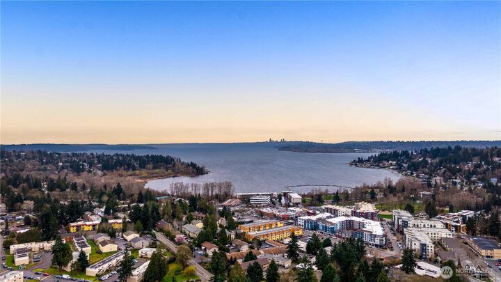 Property Photo: 10016 NE 120th Lane F103 WA 98034