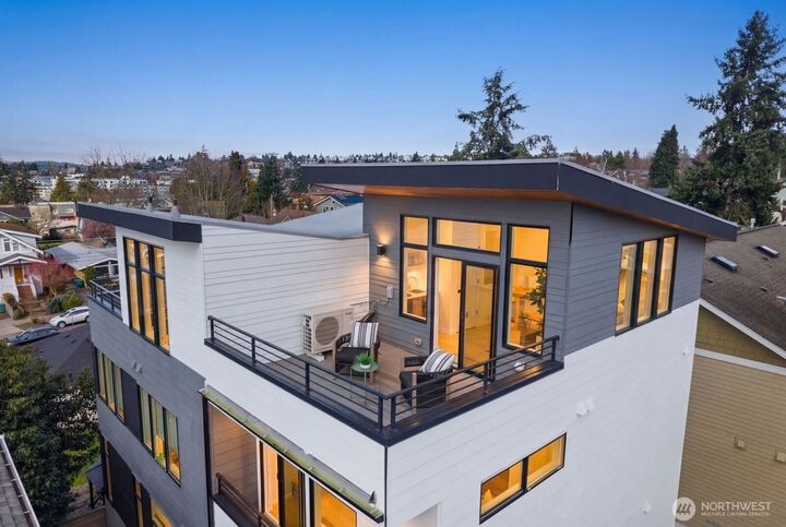 Property Photo:  3625  Wallingford Avenue N A  WA 98103 