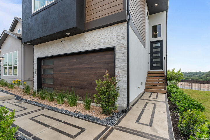 Property Photo:  20675 Huebner Road 604  TX 78258 