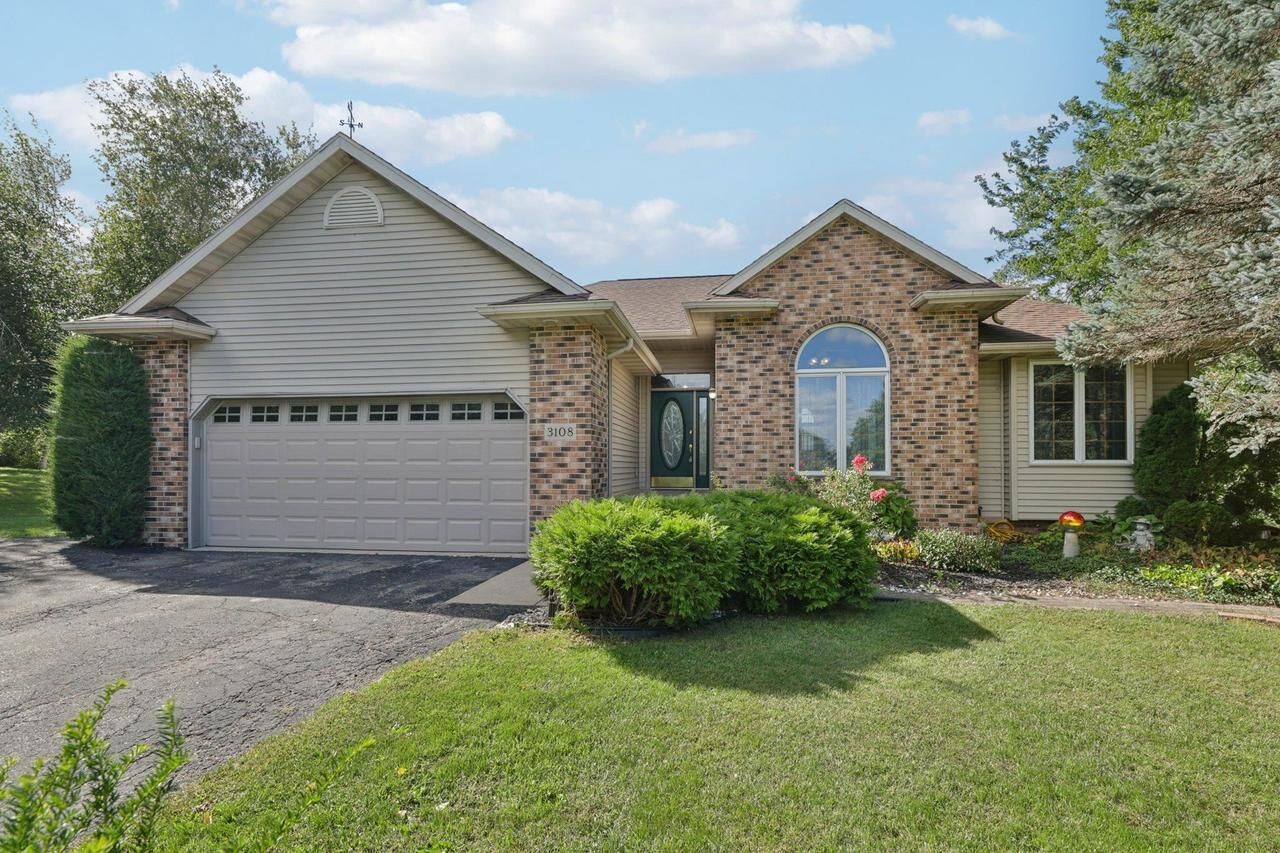 Property Photo:  3108 Hawks Haven Trail  WI 53532 