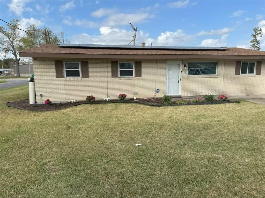 Property Photo: 1201 Texas Street LA 70663