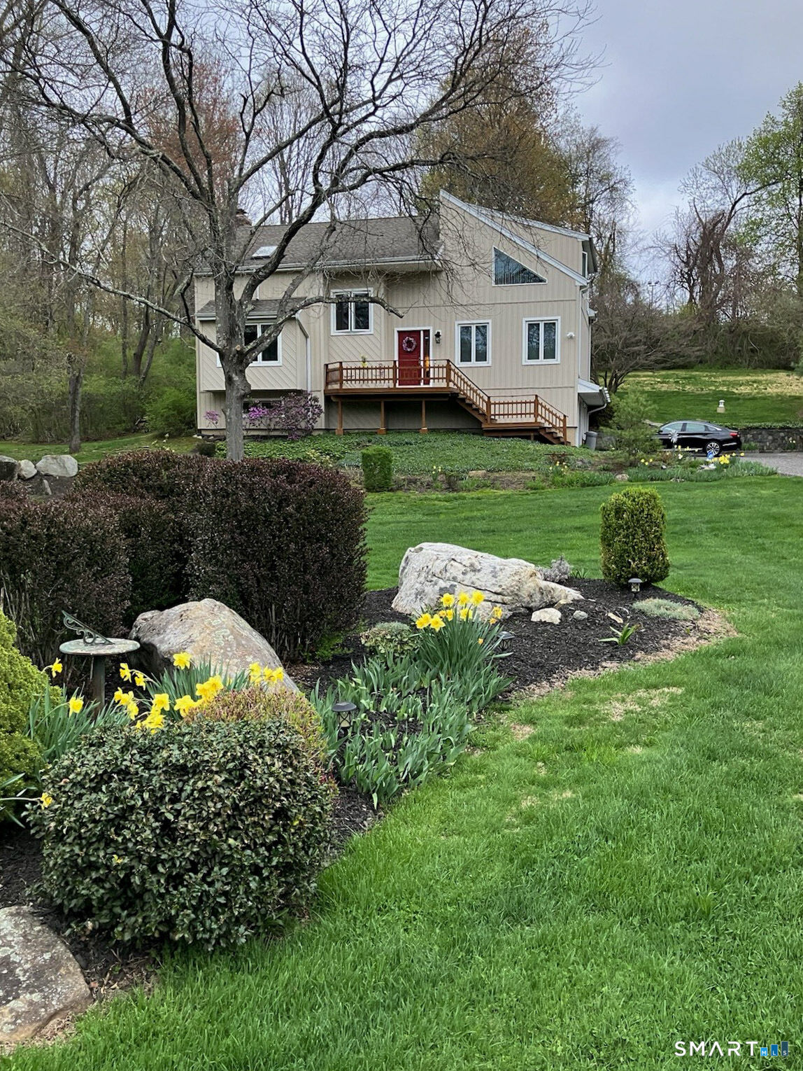 Property Photo:  22 Flintlock Drive  CT 06811 