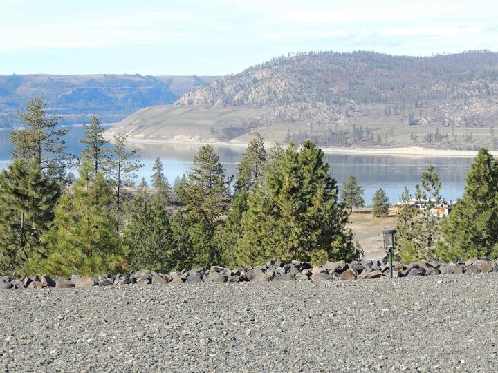 Property Photo:  39725 Peach Orchard Way N.  WA 99122 