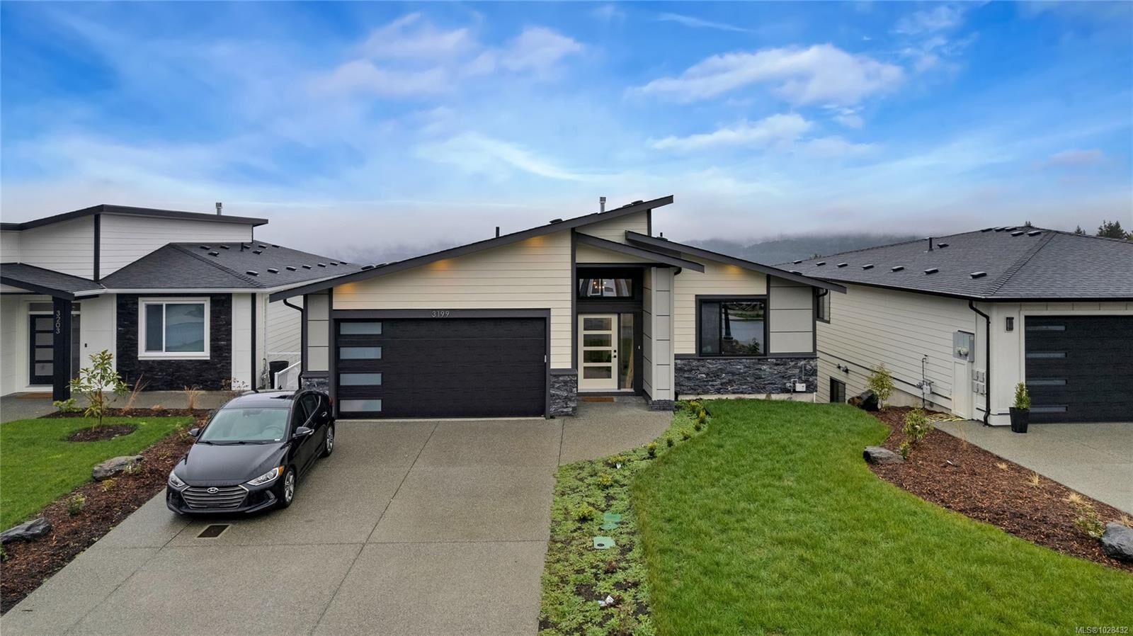 Property Photo: 3199 Woodrush Dr BC V9L 0J9