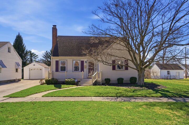 Property Photo:  827 Snowhill Boulevard  OH 45504 