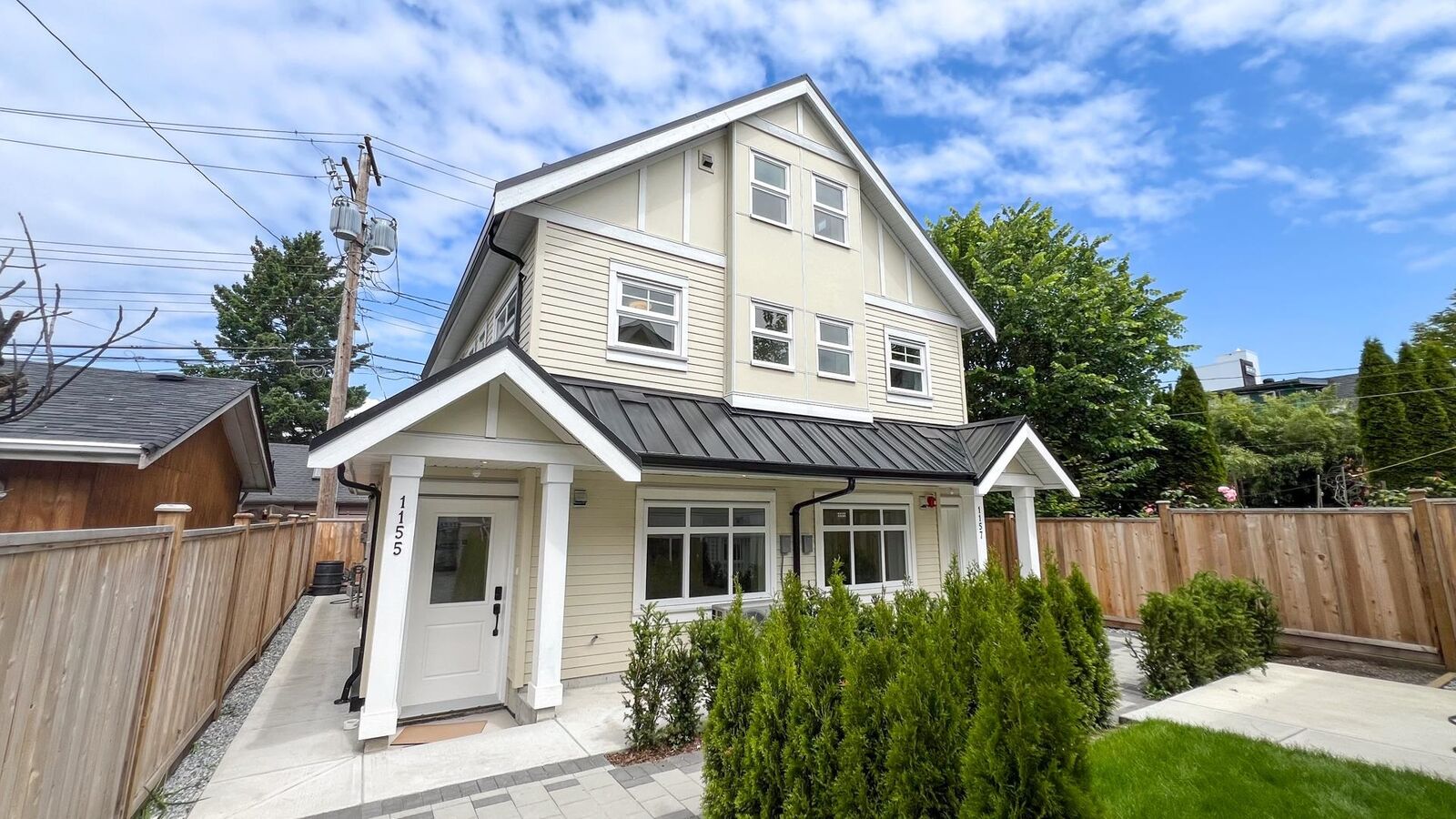 Property Photo: 1155 Keefer Street BC V6A 1Z2