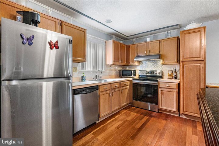 Property Photo: 703 Meadow Woods NJ 08648