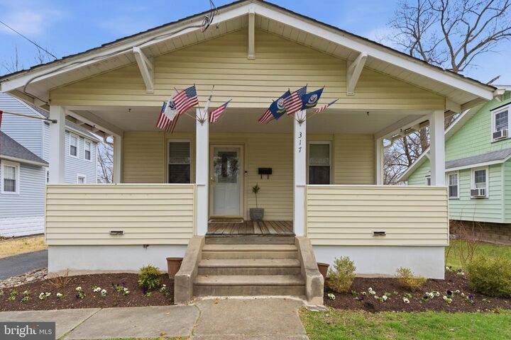 Property Photo:  317 S Washington Avenue  NJ 08057 