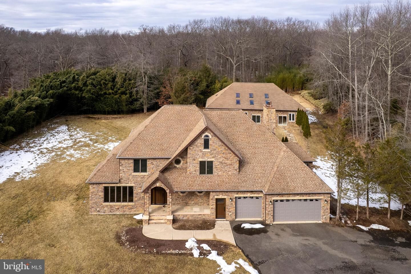 Property Photo:  268 Matchaponix Avenue  NJ 08831 