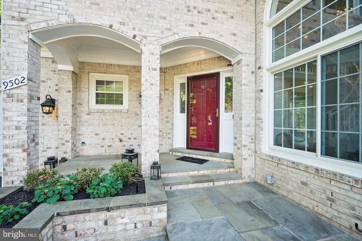 Property Photo:  9502 Vinnia Court  VA 20110 
