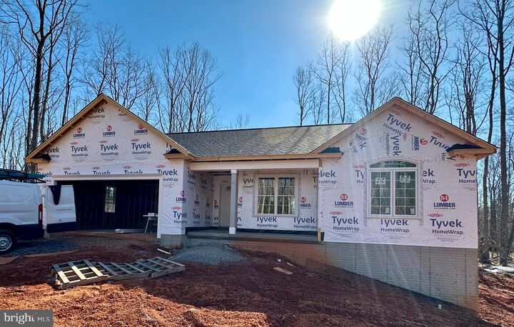 Property Photo: 12275 Autumn Ridge Lane VA 22567