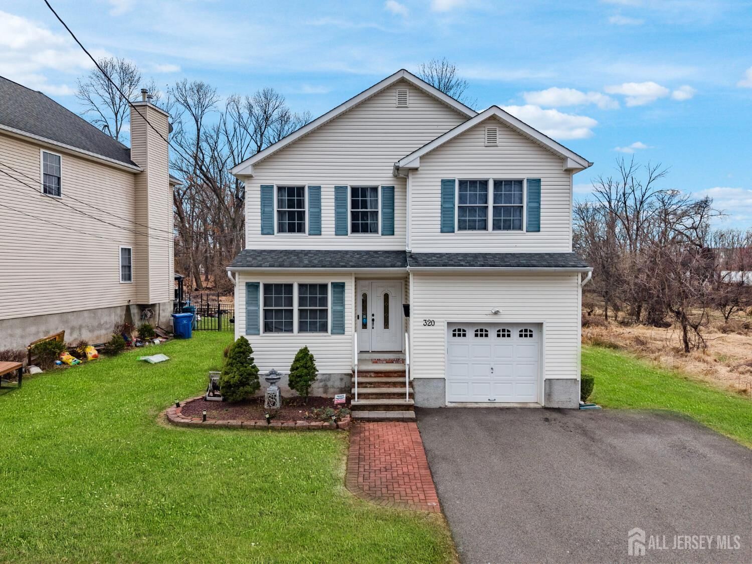 Property Photo:  320 Hazelwood Place  NJ 08854 