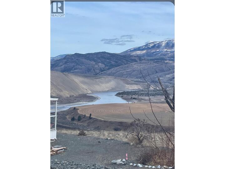 1525 Steelhead Road — photo 1