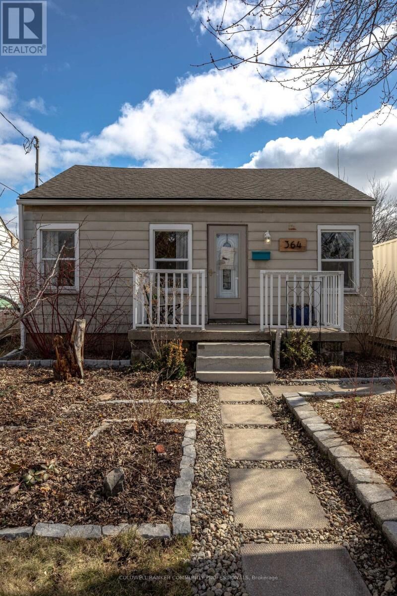 Property Photo:  364 Tragina Avenue North  ON L8H 5E5 