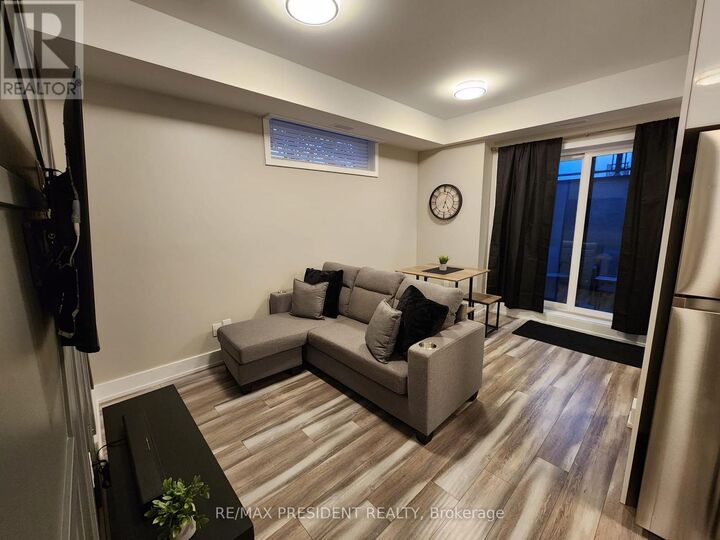 Property Photo:  6065 McLeod Road 113  ON L2G 3E6 