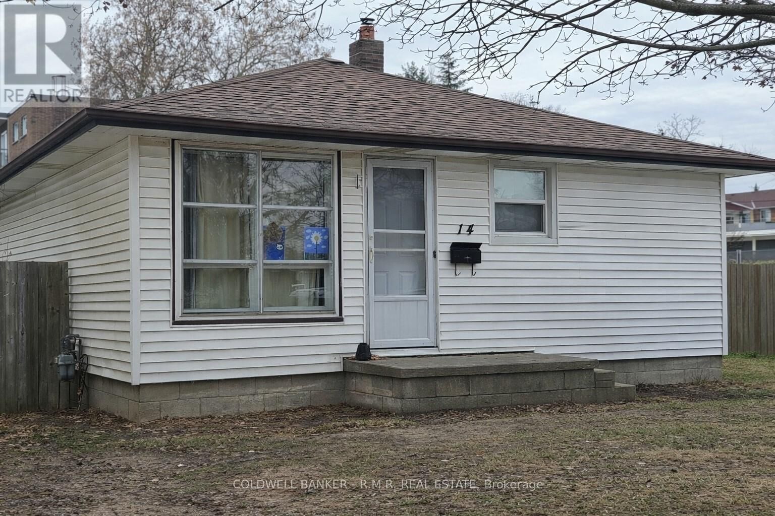 Property Photo:  14 Whiting Avenue  ON L1H 3T3 