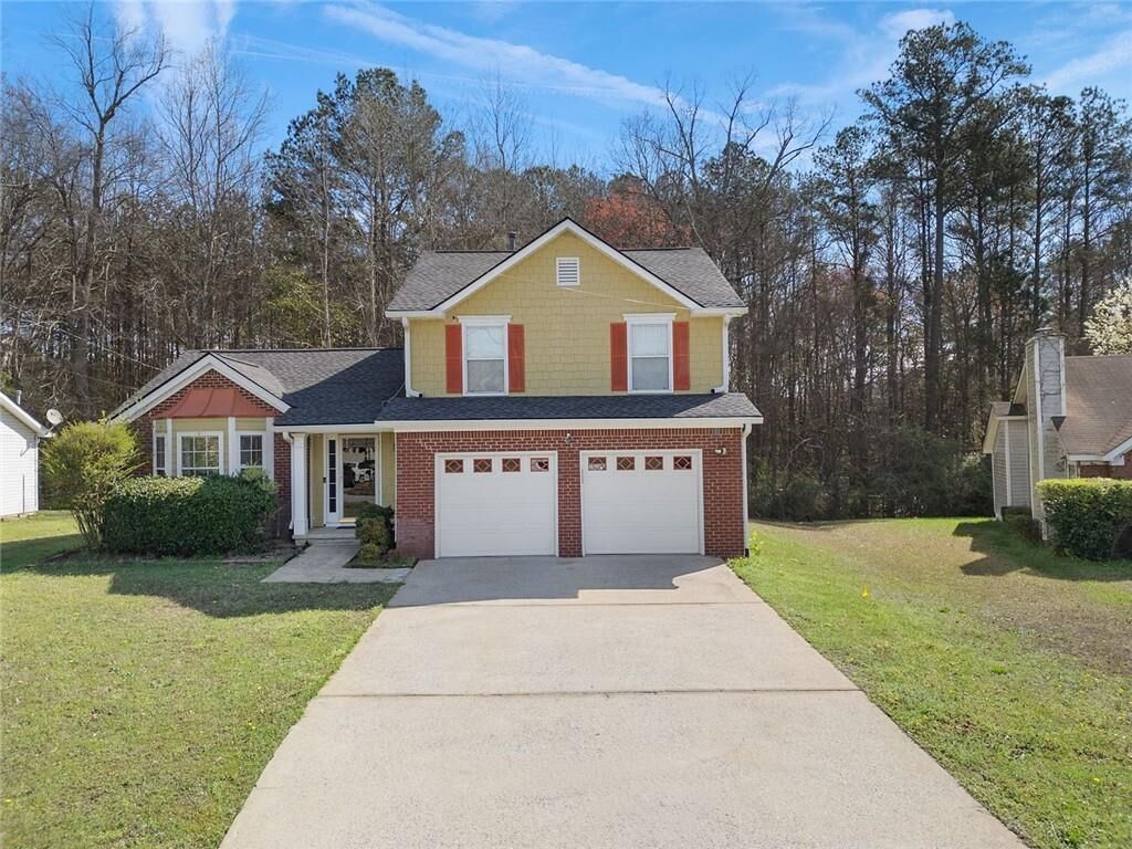 Property Photo:  370 Emerald Green Court  GA 30349 