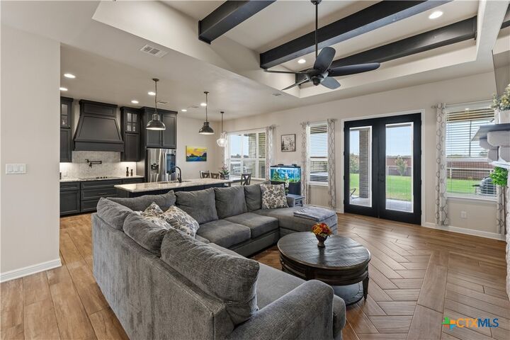 Property Photo:  11070 La Paloma Loop E  TX 76571 