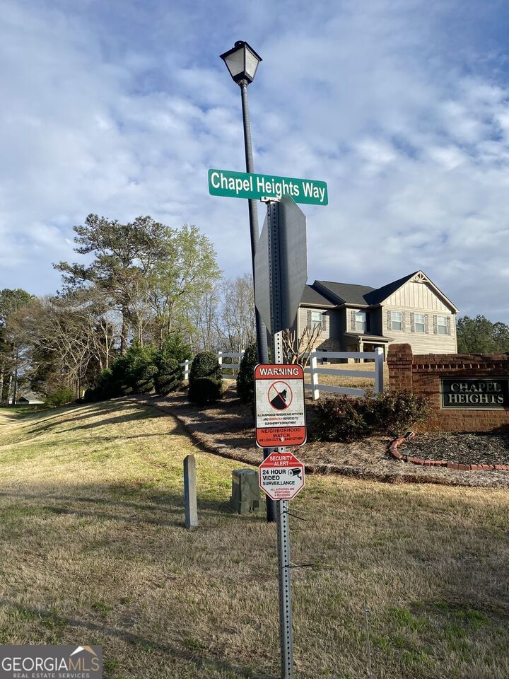 Property Photo: 190 Chapel Heights Way GA 30016