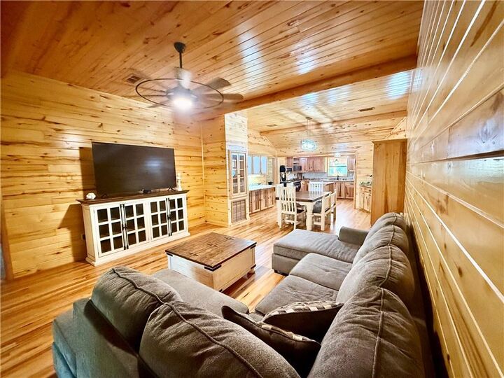 Property Photo:  755 Bellevue Street  LA 71342 