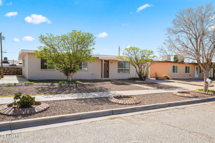 Property Photo: 8282 Valle Placido Drive TX 79907