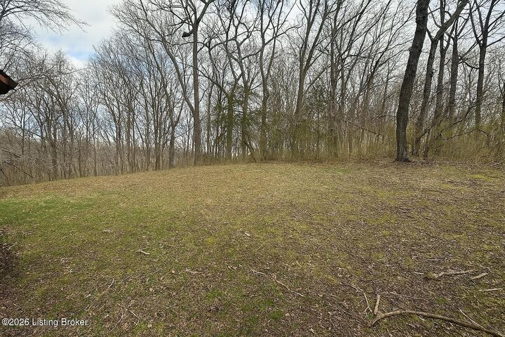 Property Photo:  2515 Woodside Rd  KY 40207 
