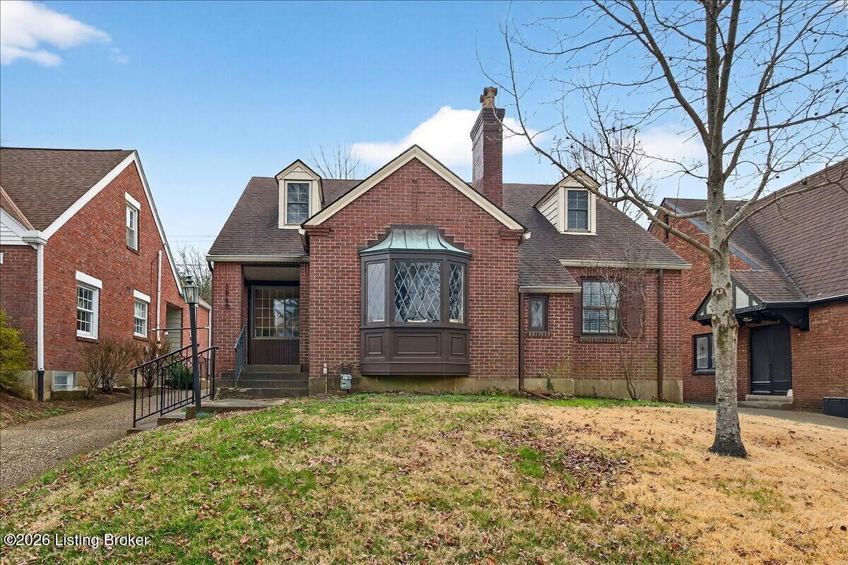 Property Photo: 1848 Douglass Blvd KY 40205