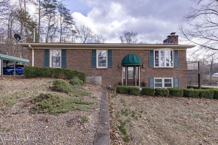 Property Photo: 1103 Peaceful Way KY 40165