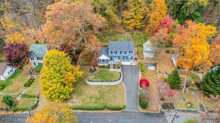 Property Photo:  15 Hardman Ter  NJ 07834 