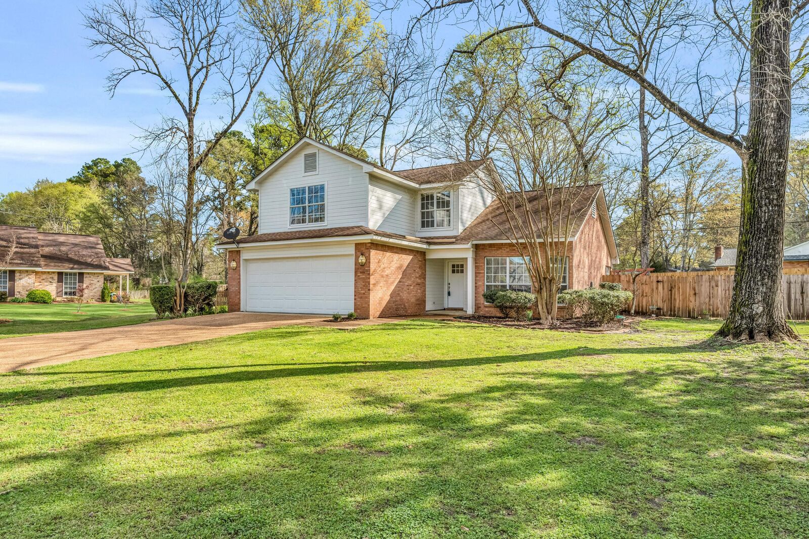 Property Photo:  120 Kirkside  MS 39759 