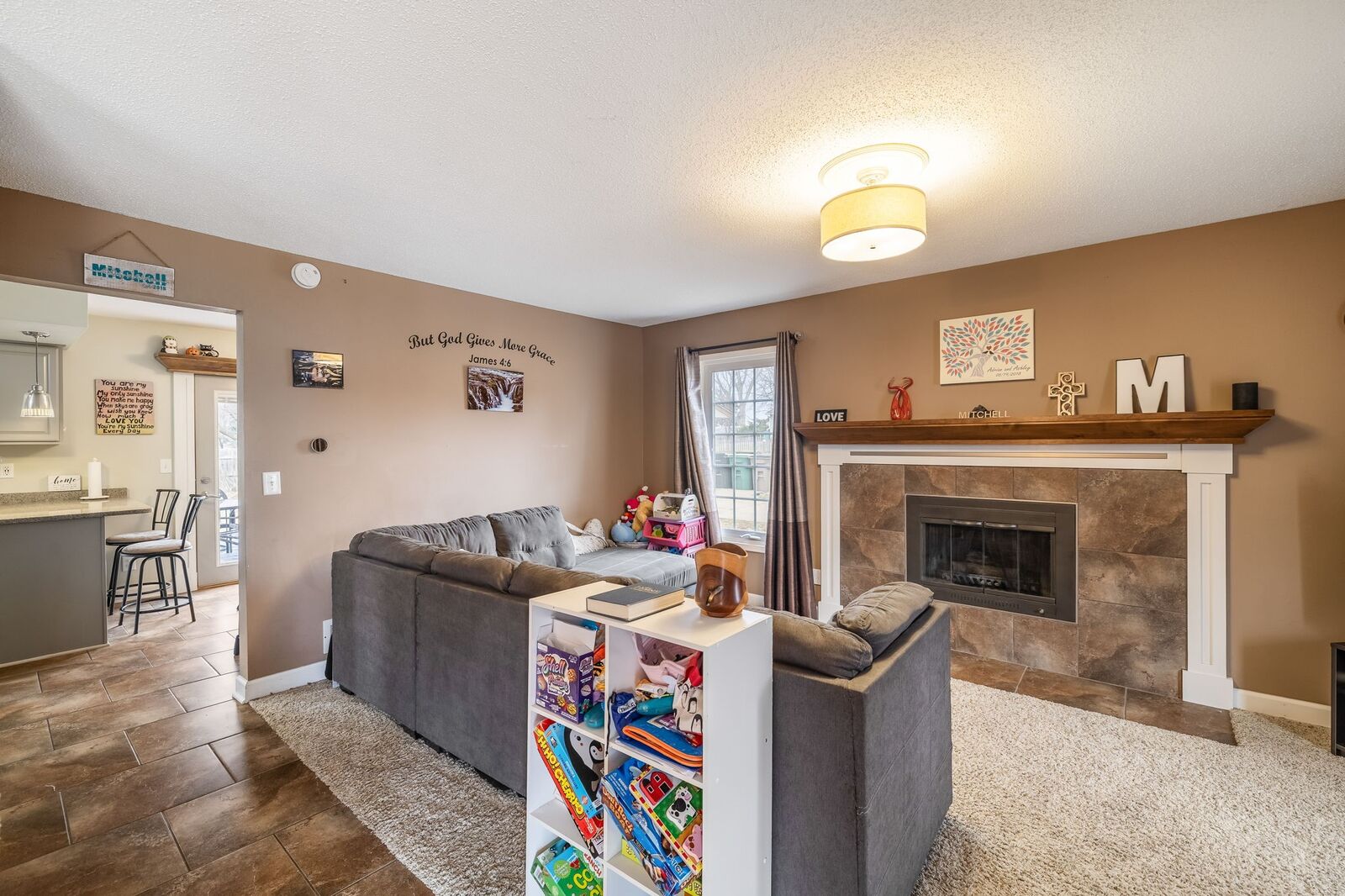 Property Photo:  1015 Linden Drive  IA 50211 