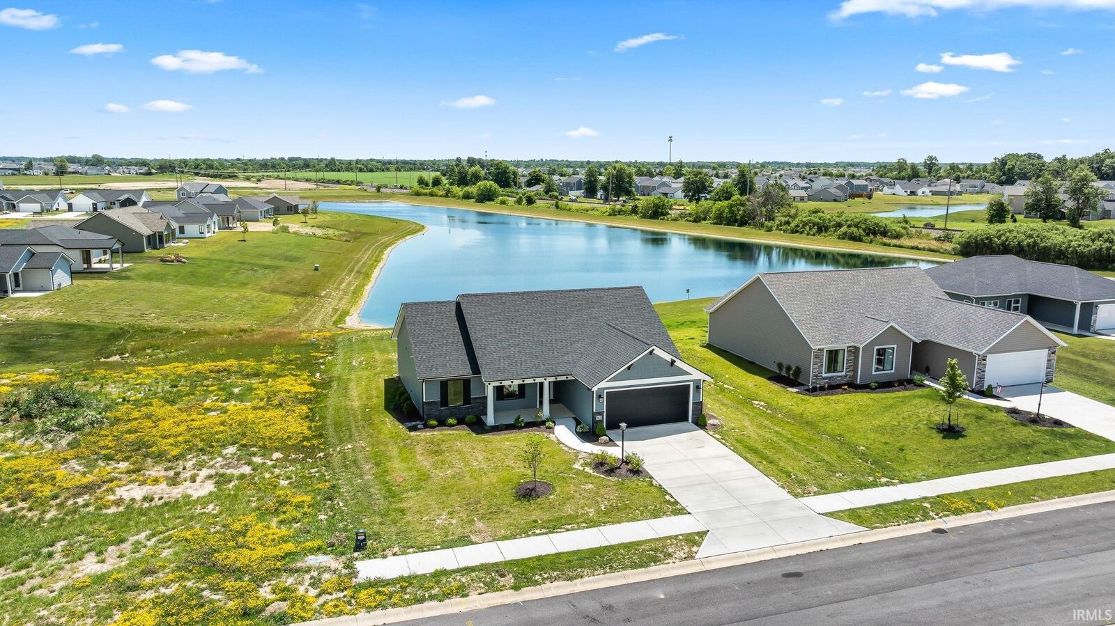 Property Photo:  862 Zenos Boulevard  IN 46818 