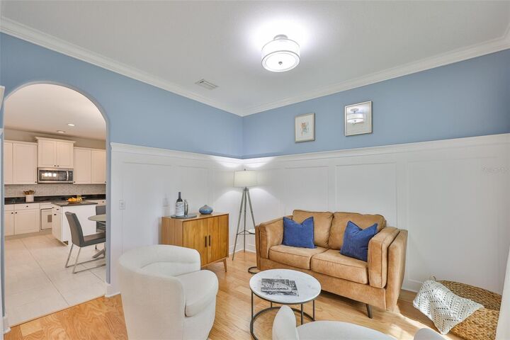 Property Photo:  3925 W Vasconia Street  FL 33629 