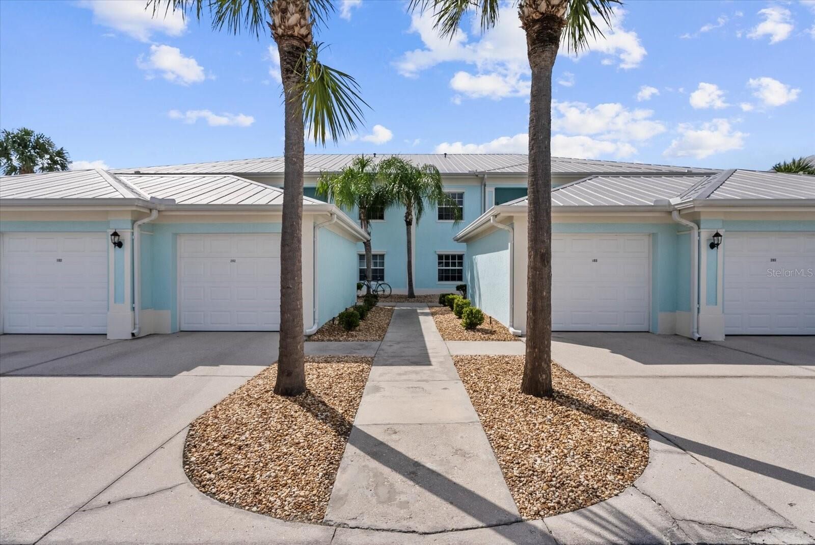 Property Photo:  5751 Sabal Trace Drive 103B57  FL 34287 