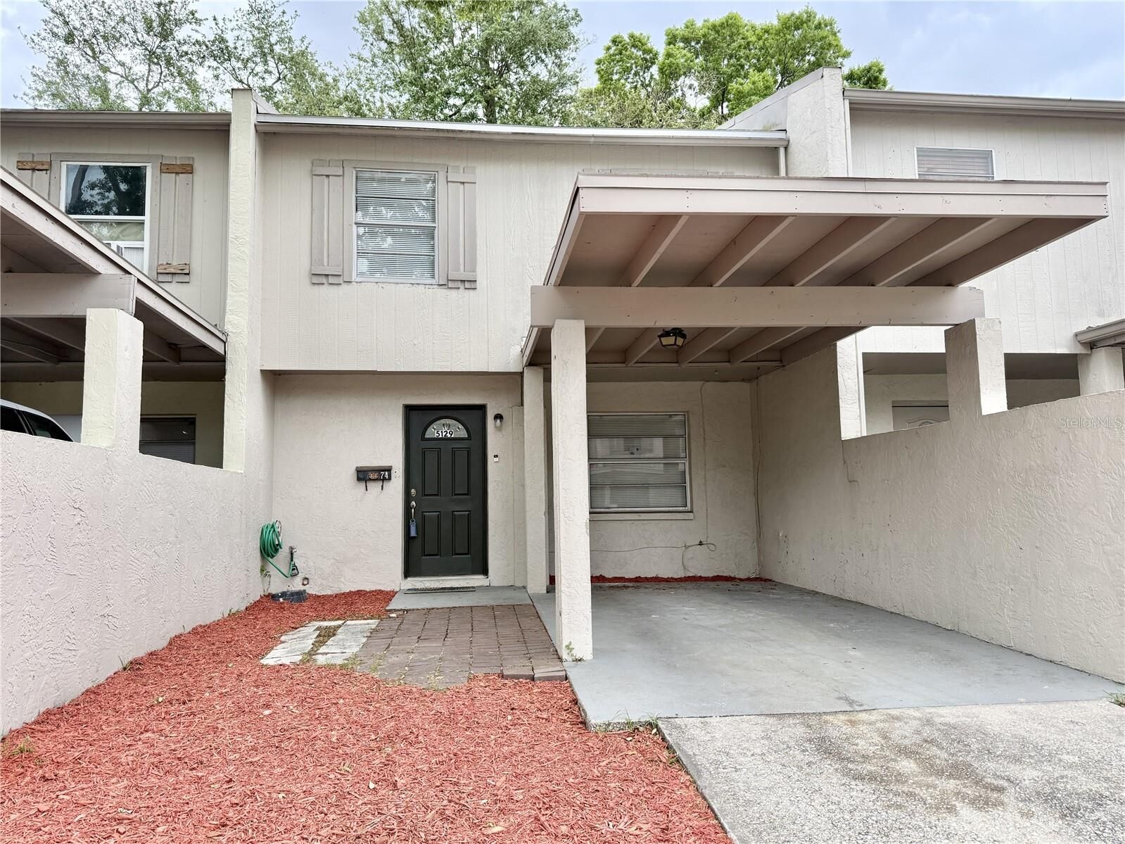 Property Photo: 5129 Tennis Court Circle FL 33617