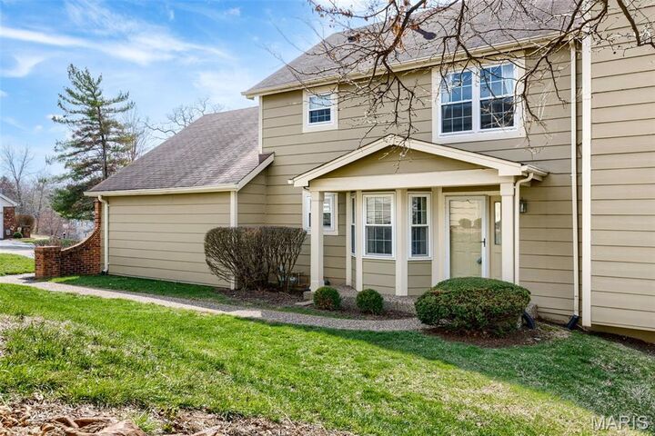 Property Photo:  3126 Autumn Trace Drive  MO 63043 