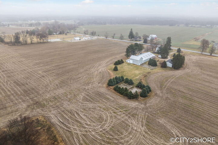 Property Photo: 12201 Sparta Avenue NW MI 49345