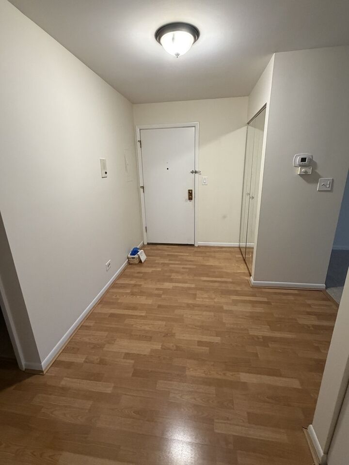 Property Photo: 1S055 Spring Road 1C IL 60181