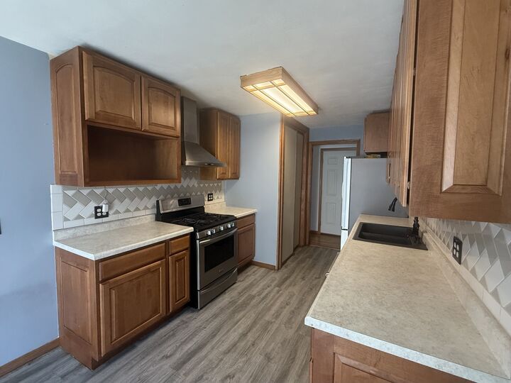 Property Photo:  215 Fernwood Road  IL 60538 