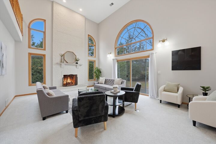 Property Photo:  15W641 81st Street  IL 60527 