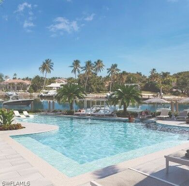 Property Photo: 2020 Gulf Shore Boulevard N Unit 203E FL 34102