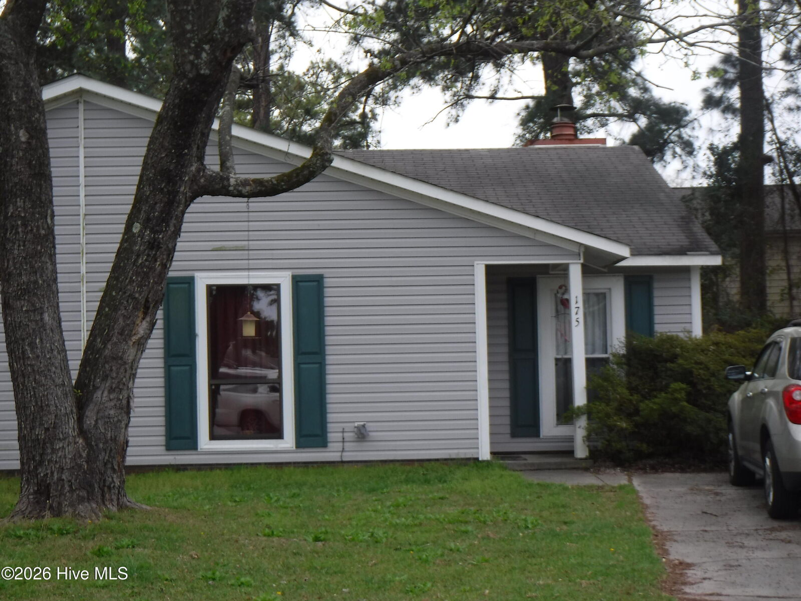 Property Photo: 175 Village Circle NC 28546