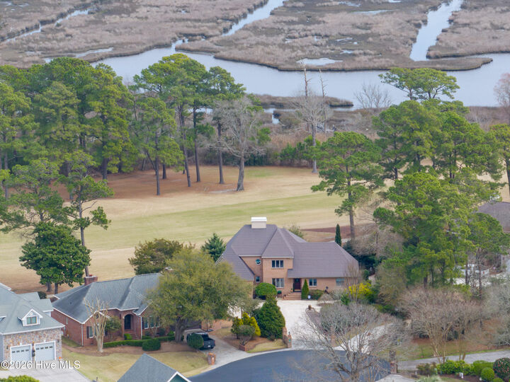 Property Photo:  413 Sawgrass Cove  NC 28460 