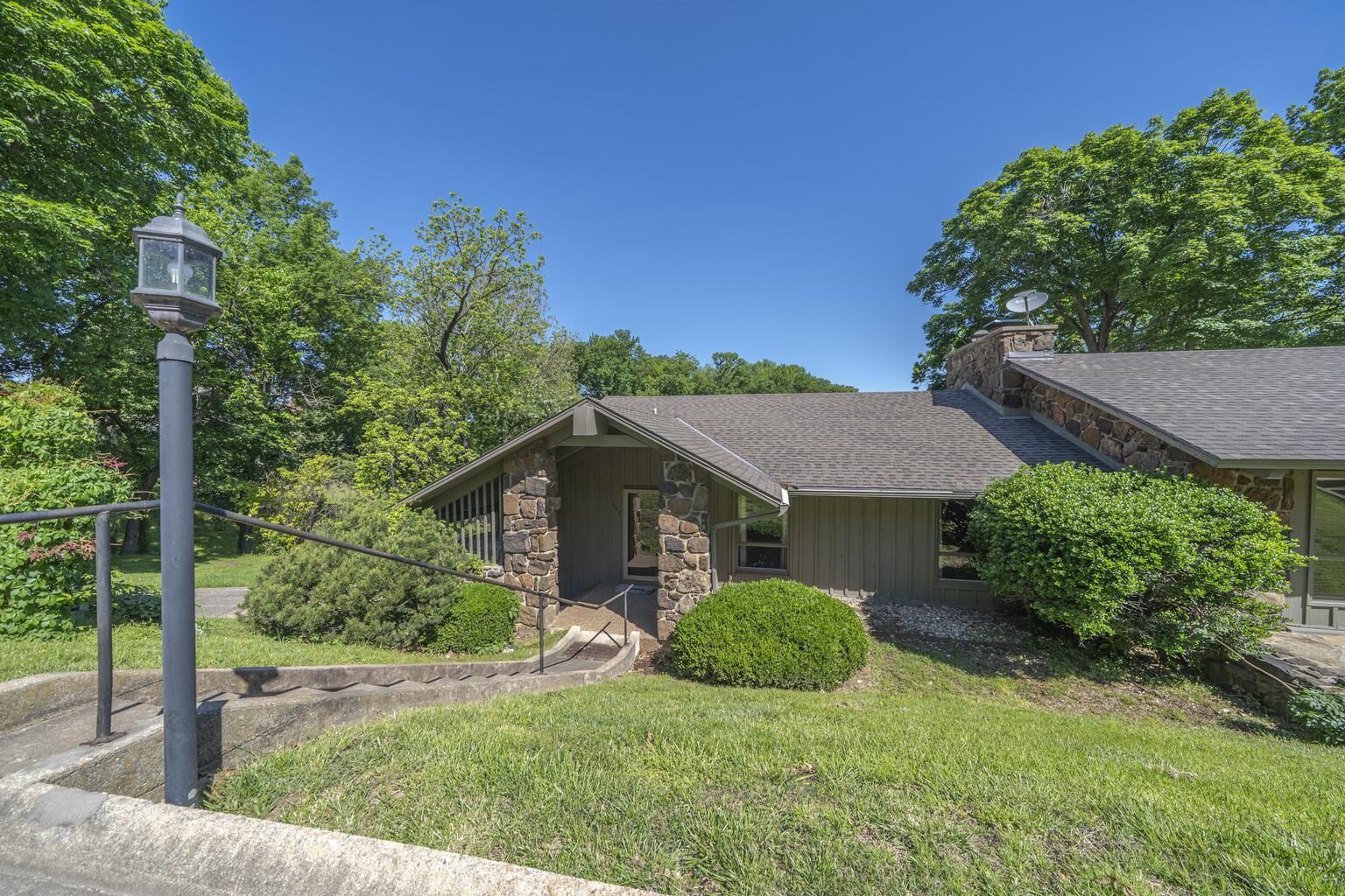 Property Photo: 57450 E Highway 125 OK 74331