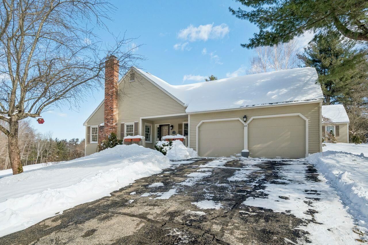 Property Photo: 22 Atherton Lane NH 03031