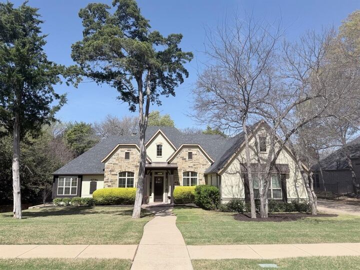 Property Photo:  148 Claremont Drive  TX 75154 