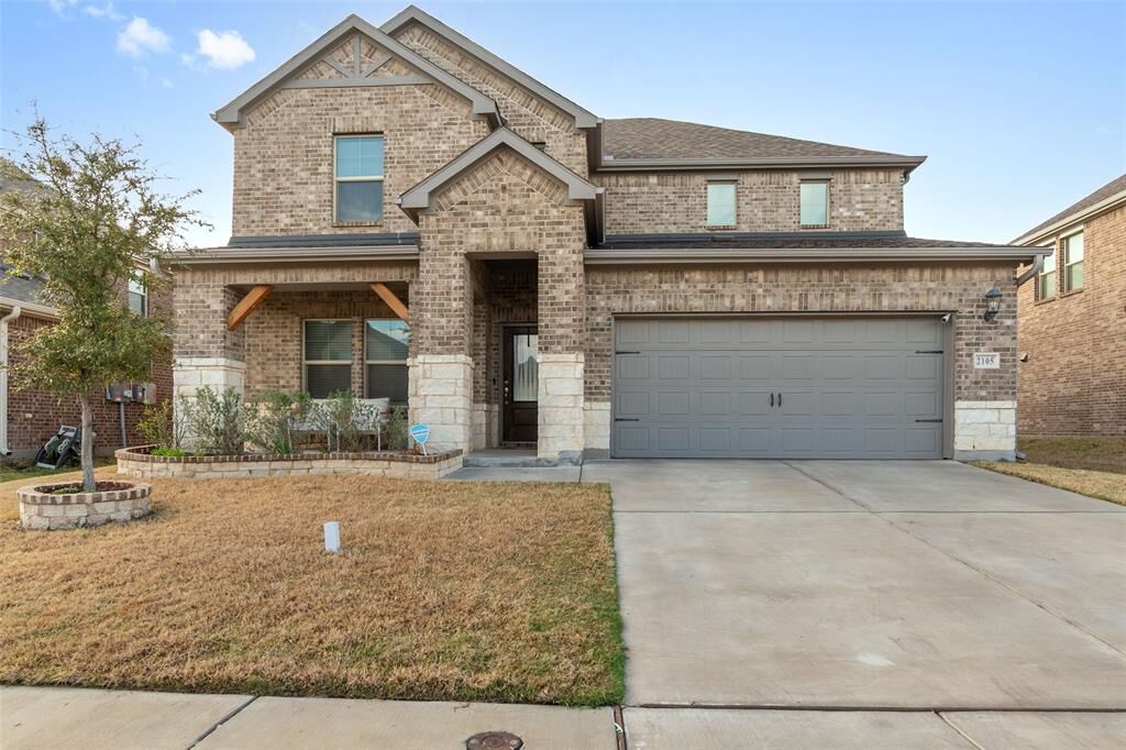 Property Photo: 2105 Proteus Drive TX 76052
