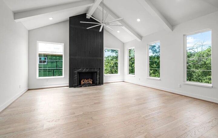 Property Photo: 8913 Anew Road AR 72756