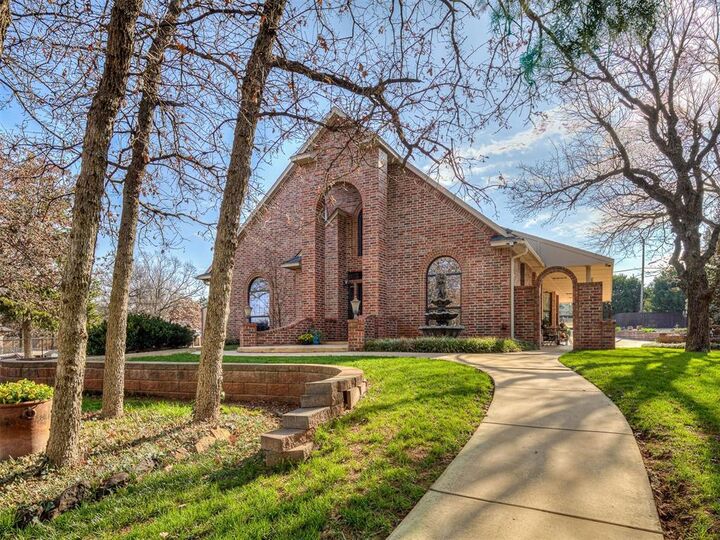 Property Photo:  4104 Prairie Falcon Point  OK 73034 